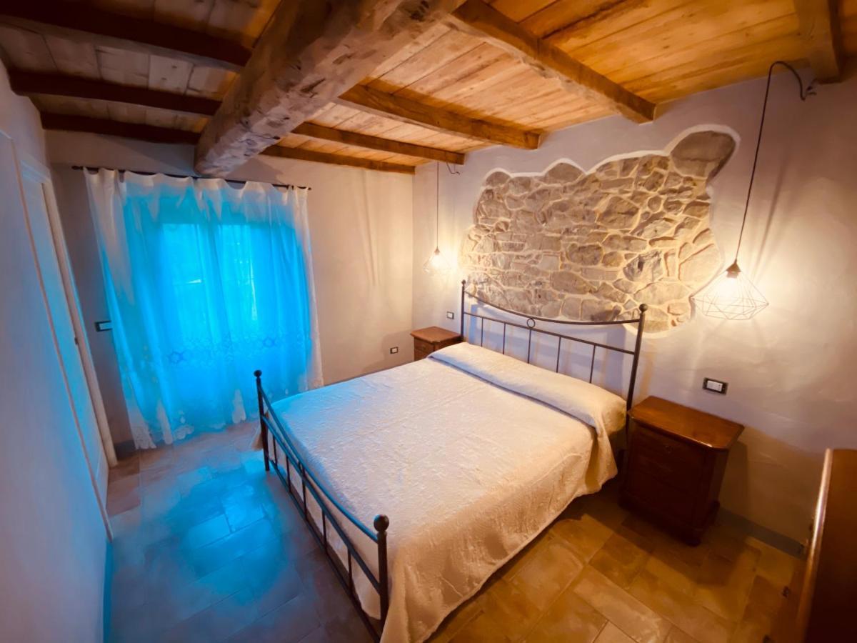 L'Oca Giuliva Relais Bed & Breakfast Gaggio Montano Exterior photo